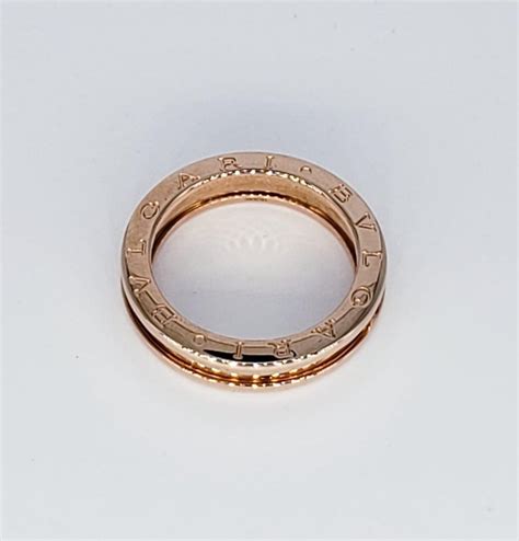 rose gold bvlgari wedding band